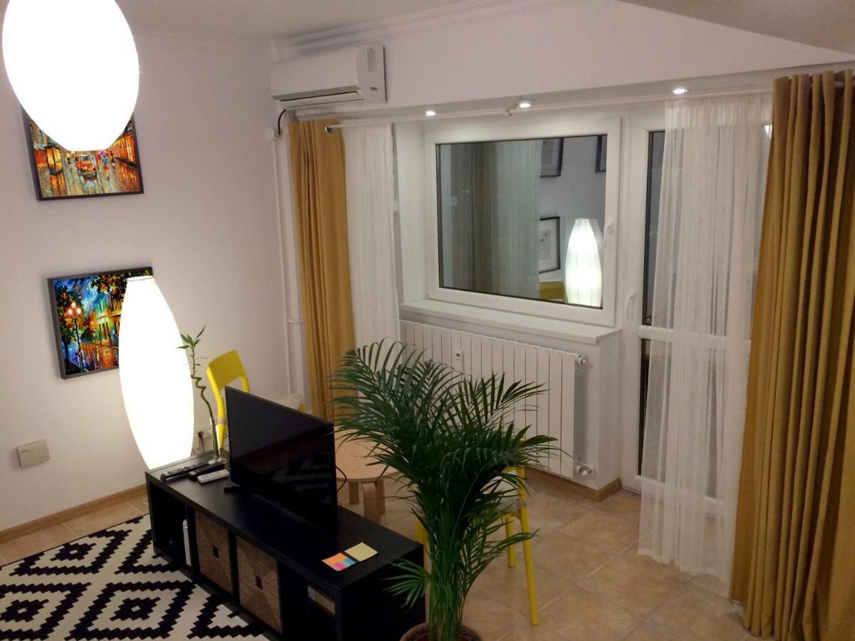 My Little Studio Boekarest Buitenkant foto