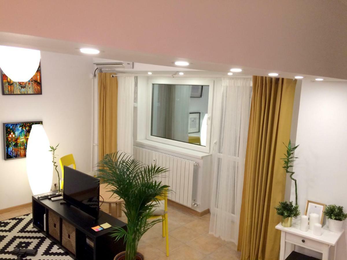 My Little Studio Boekarest Buitenkant foto
